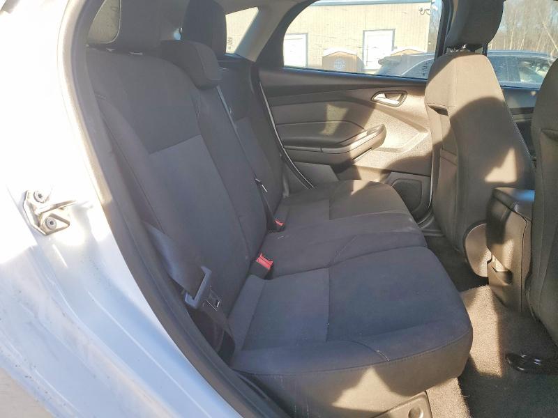 Photo 10 from auction – 2016 FORD FOCUS with VIN 1FADP3K29GL255239