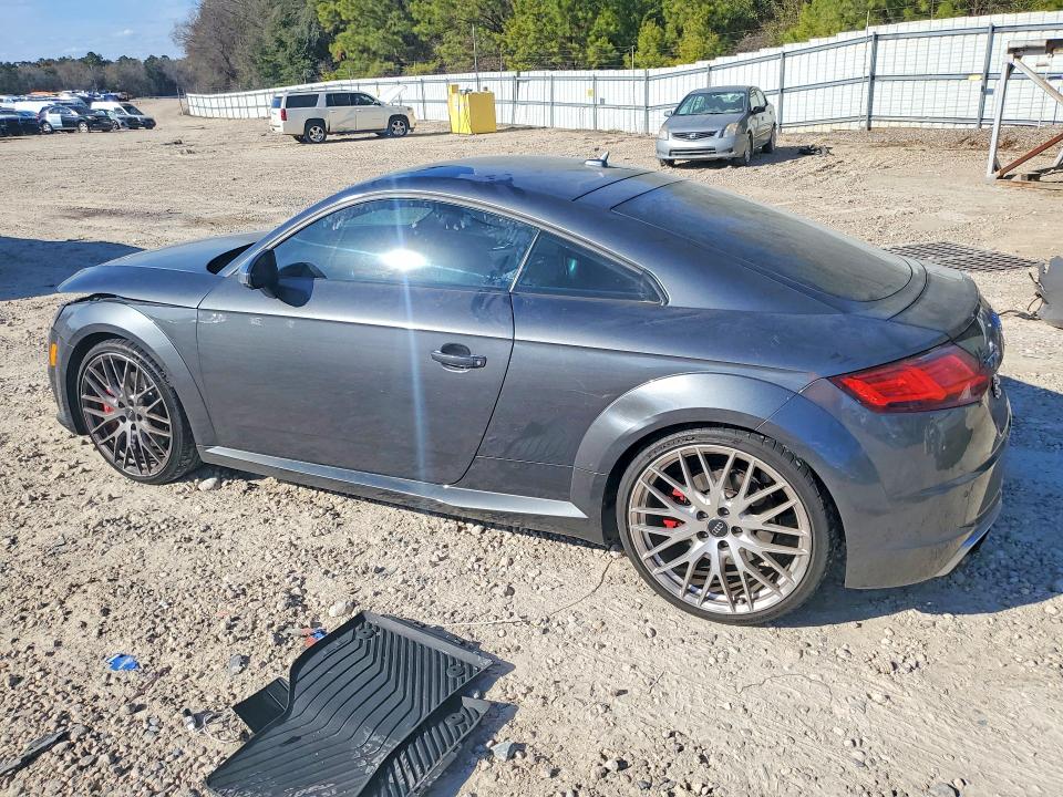 Photo 2 from auction – 2018 AUDI TTS with VIN TRUC1AFV5J1014447