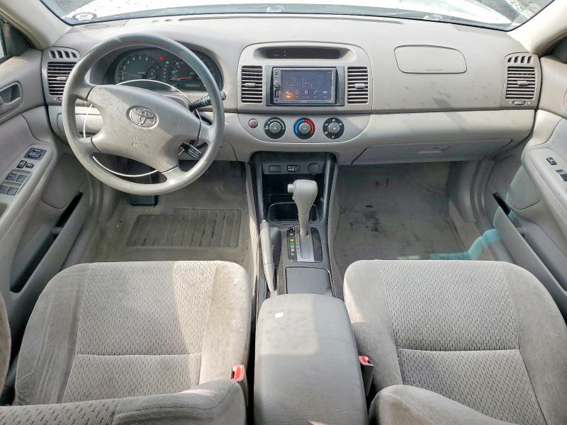 Photo 8 from auction – 2002 TOYOTA CAMRY with VIN JTDBE32K520051278