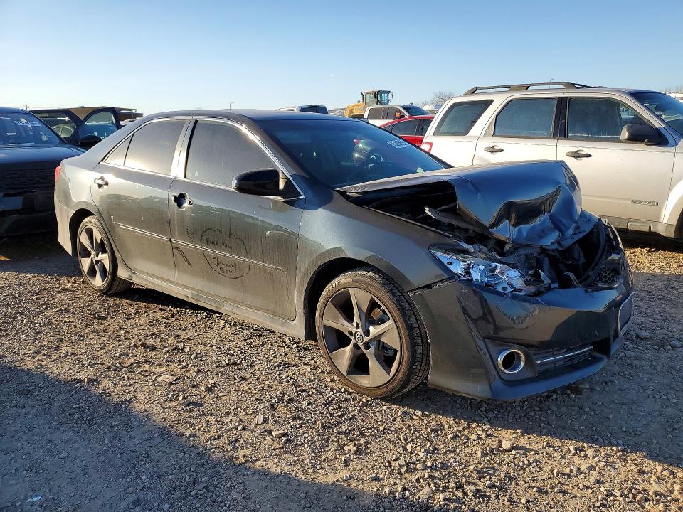 Photo 4 from auction – 2014 TOYOTA CAMRY L with VIN 4T1BF1FK5EU435596