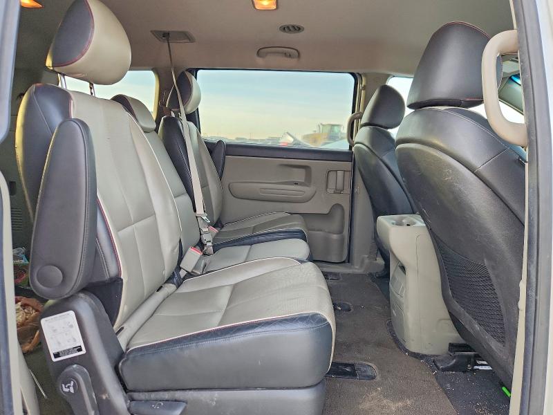 Photo 11 from auction – 2016 KIA SEDONA with VIN KNDMB5C18G6212391