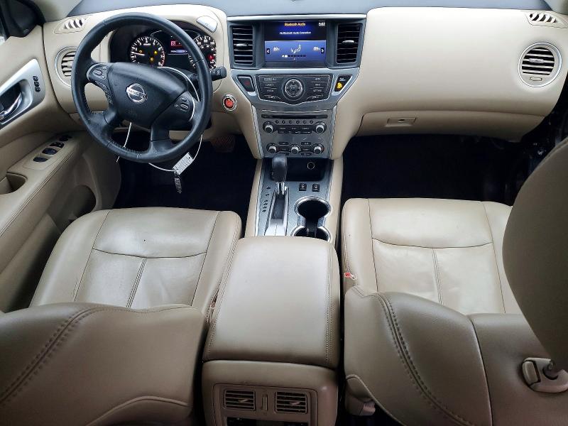 Photo 8 from auction – 2017 NISSAN PATHFINDER with VIN 5N1DR2MN4HC643658