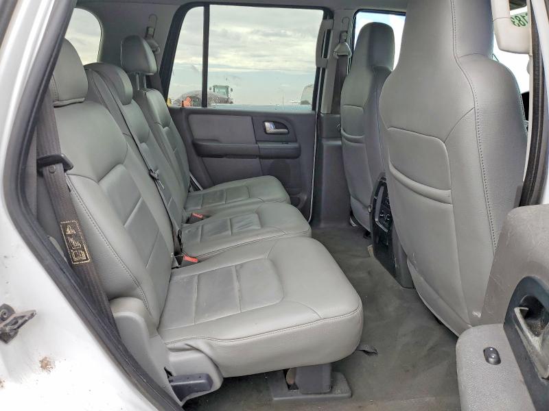 Photo 10 from auction – 2003 FORD EXPEDITION with VIN 1FMPU15L83LB55017