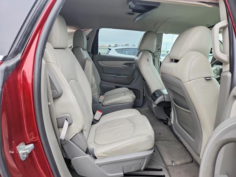 Photo 11 from auction – 2017 CHEVROLET TRAVERSE with VIN 1GNKRHKD8HJ148262
