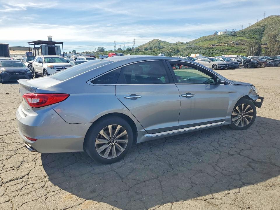 Photo 3 from auction – 2016 HYUNDAI SONATA with VIN 5NPE34AF9GH425270