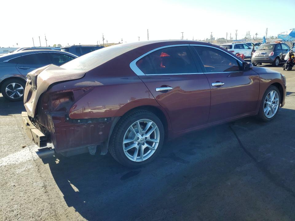 Photo 3 from auction – 2013 NISSAN MAXIMA S with VIN 1N4AA5AP3DC822263