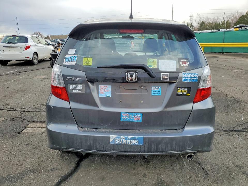 Photo 6 from auction – 2013 HONDA FIT SPORT with VIN JHMGE8H55DC041337