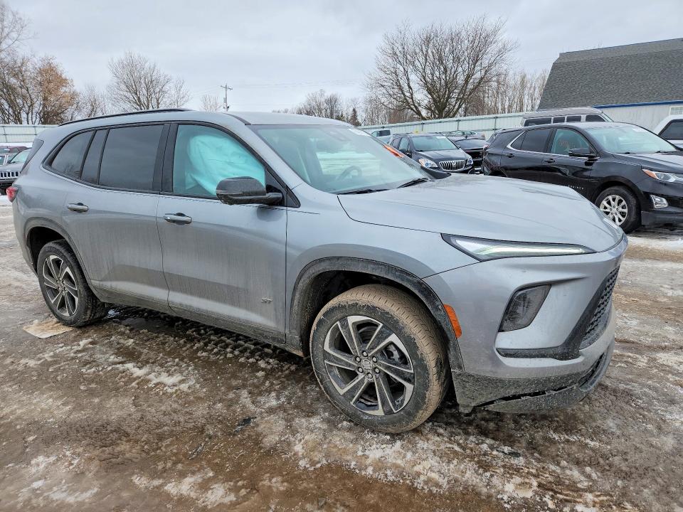 Photo 4 from auction – 2025 BUICK ENCLAVE with VIN 5GAERBRS2SJ124040