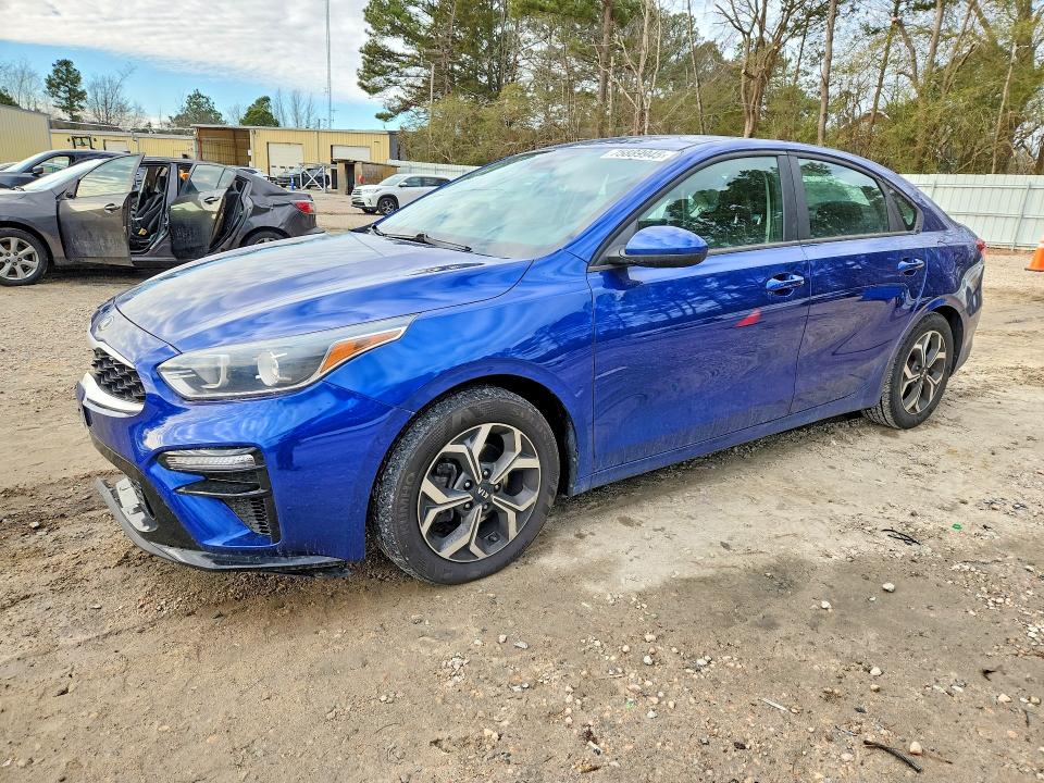 KIA FORTE 2020 with VIN 3KPF24AD8LE238428 - Photo from auction