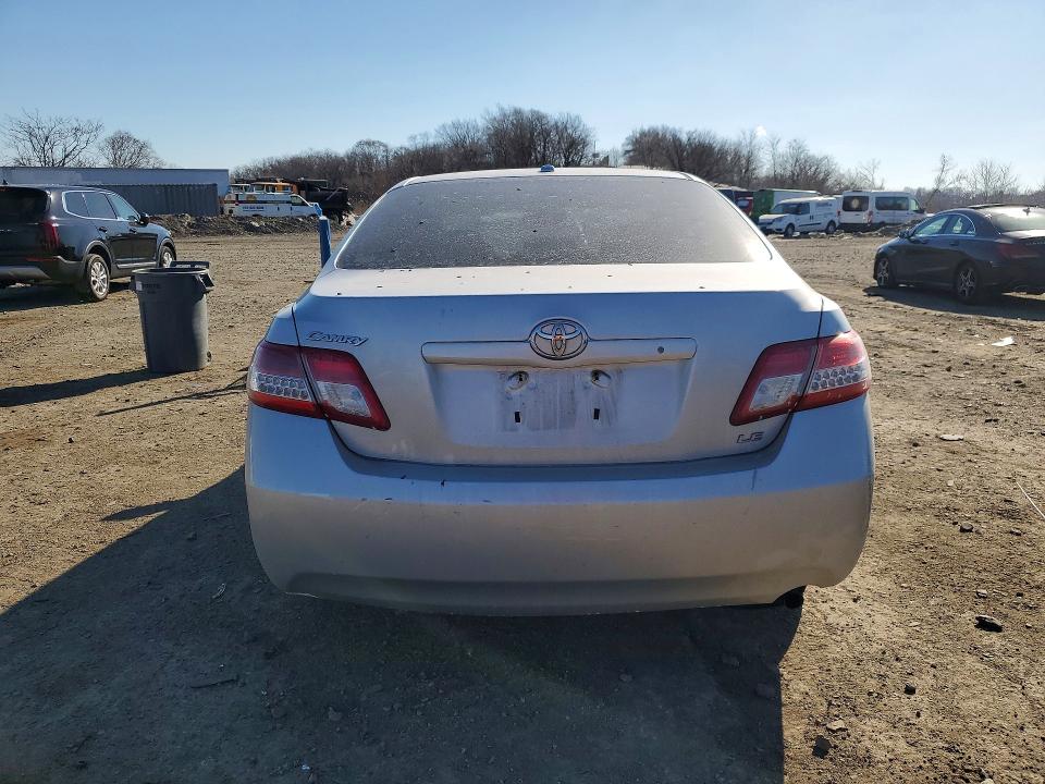 Photo 6 from auction – 2011 TOYOTA CAMRY BASE with VIN 4T1BF3EK0BU141404