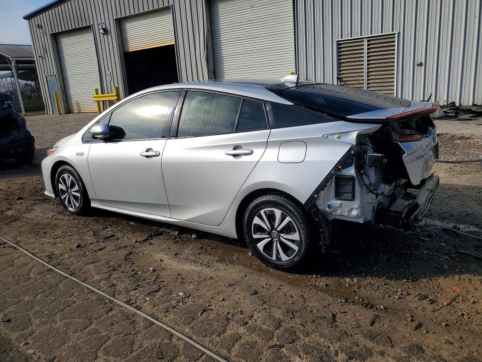 Photo 2 from auction – 2019 TOYOTA PRIUS PRIME with VIN JTDKARFP4K3105382