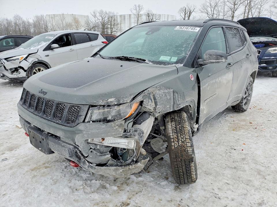 JEEP COMPASS 2021 with VIN 3C4NJDDB2MT558088 - Photo from auction