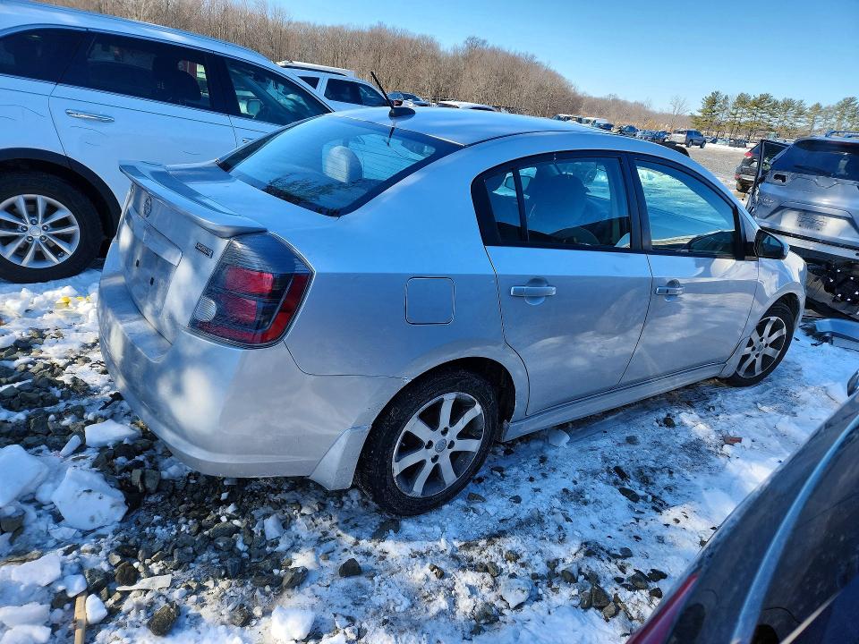 Photo 3 from auction – 2012 NISSAN SENTRA 2.0 with VIN 3N1AB6AP6CL610055