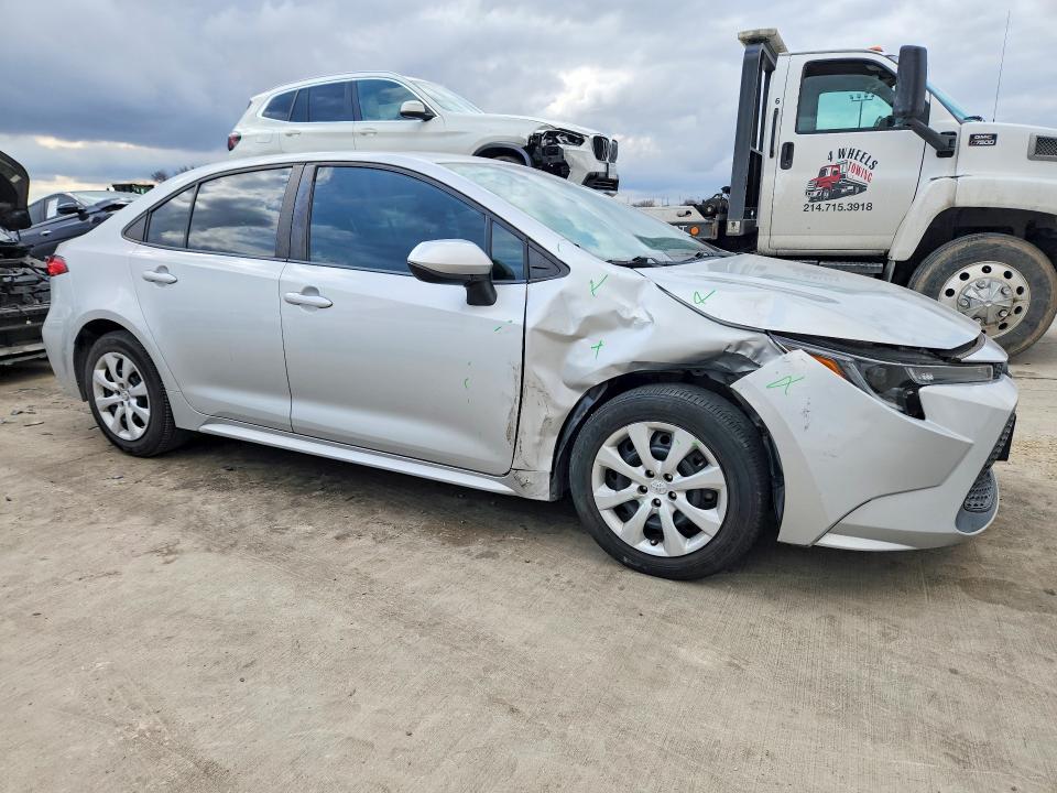 Photo 4 from auction – 2020 TOYOTA COROLLA with VIN 5YFEPRAE1LP036113