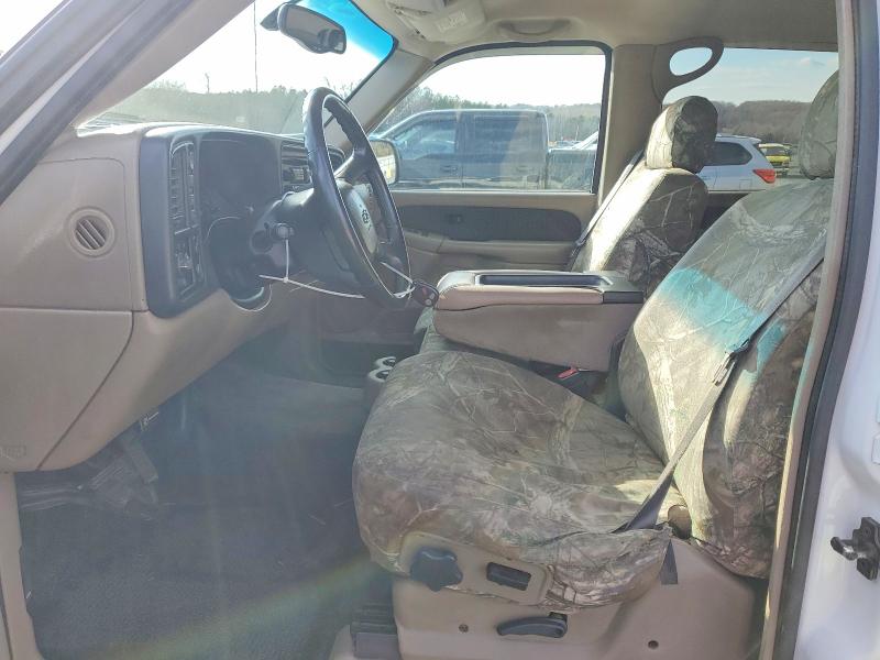 Photo 7 from auction – 2002 CHEVROLET AVALANCHE with VIN 3GNEK13T02G185233