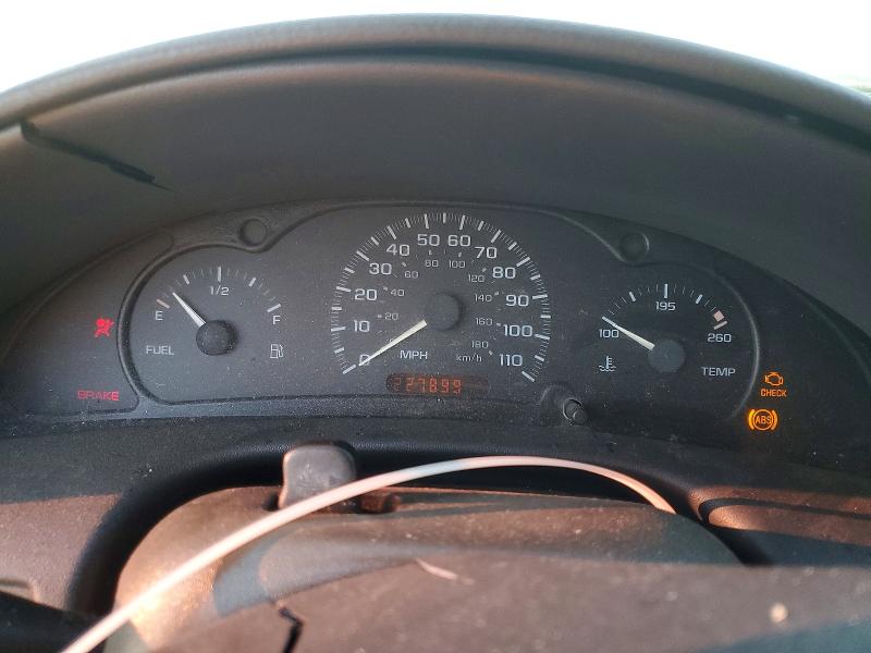 Photo 9 from auction – 2000 CHEVROLET CAVALIER with VIN 1G1JC5248Y7293683