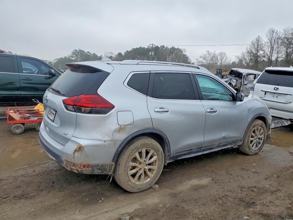 Photo 3 from auction – 2018 NISS ROGUE with VIN KNMAT2MT1JP581156