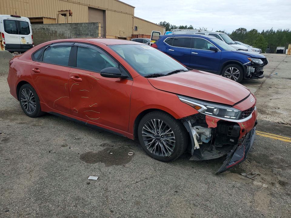 Photo 4 from auction – 2022 KIA FORTE with VIN 3KPF54AD5NE453369