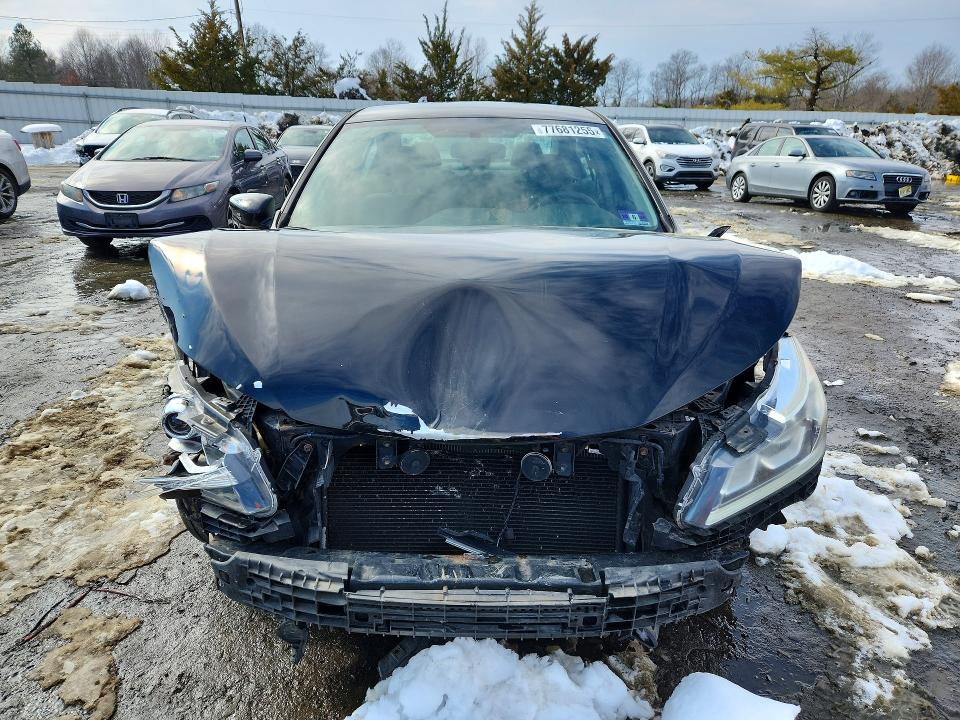 Photo 5 from auction – 2016 HONDA ACCORD with VIN 1HGCR2F32GA014617