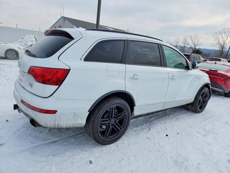 Photo 3 from auction – 2014 AUDI Q7 with VIN WA1DGAFE2ED001148