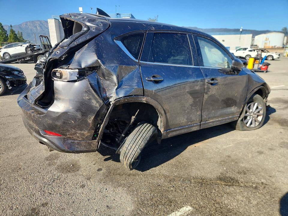 Photo 3 from auction – 2024 MAZDA CX-5 with VIN JM3KFBCL9R0432177