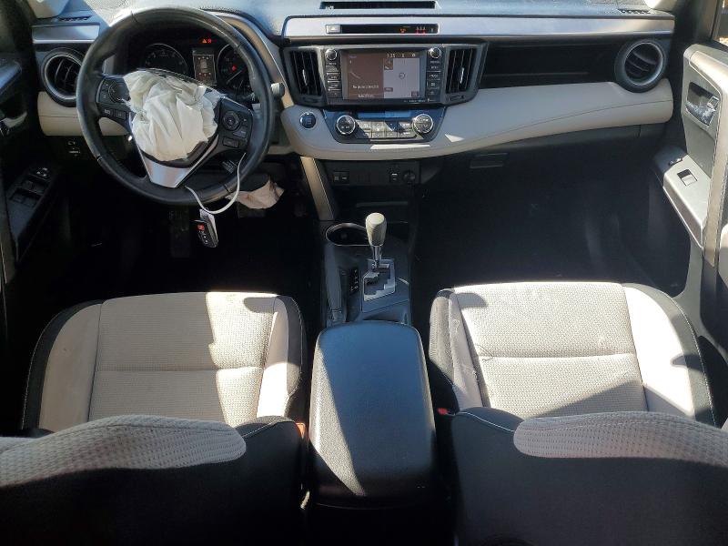 Photo 8 from auction – 2018 TOYOTA RAV4 with VIN JTMWFREV5JD127581