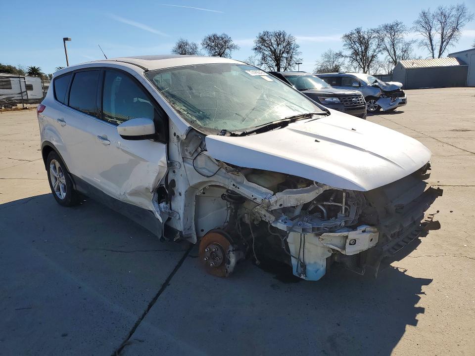 Photo 4 from auction – 2014 FORD ESCAPE with VIN 1FMCU0GX4EUB09724