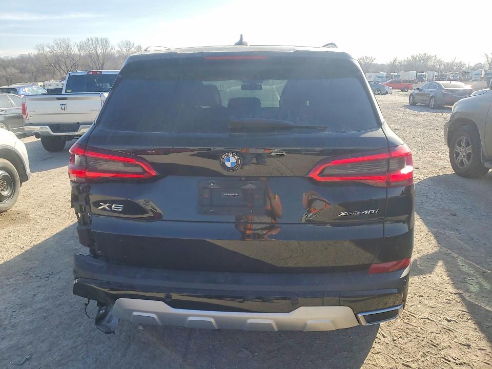 Photo 6 from auction – 2019 BMW X5 XDRIVE4 with VIN 5UXCR6C58KLL06036