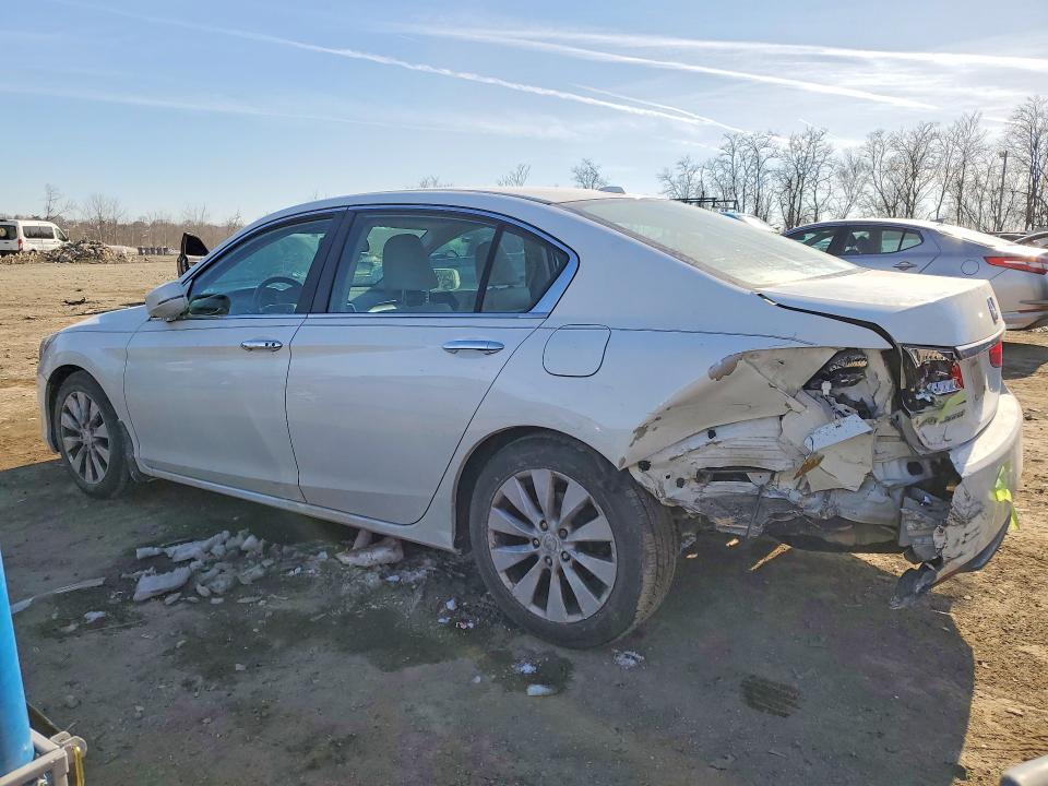 Photo 2 from auction – 2014 HONDA ACCORD EXL with VIN 1HGCR2F84EA184941