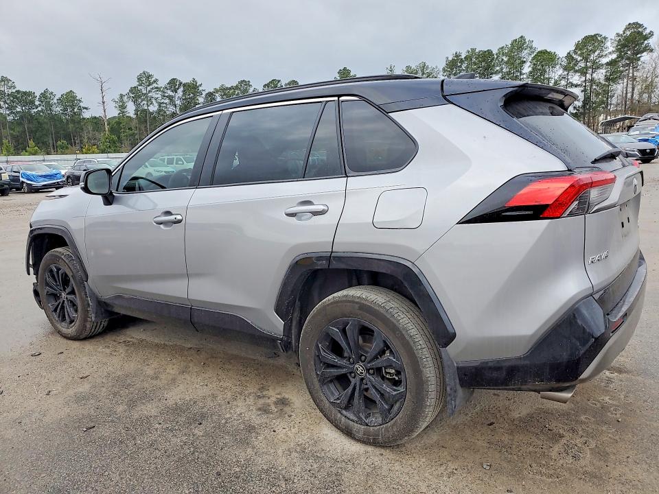 Photo 2 from auction – 2024 TOYOTA RAV4 with VIN 2T3E6RFV0RW050059