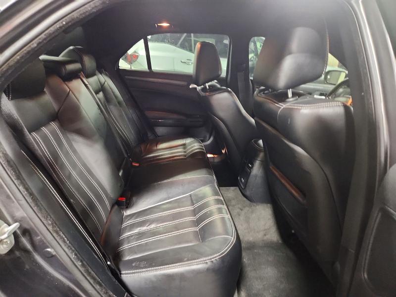 Photo 10 from auction – 2016 CHRYSLER 300 with VIN 2C3CCAGG9GH136196