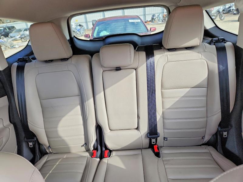 Photo 10 from auction – 2019 FORD ESCAPE with VIN 1FMCU0HD1KUA50535