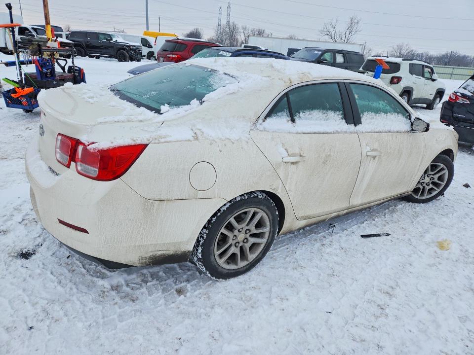 Photo 3 from auction – 2013 CHEVROLET MALIBU with VIN 1G11D5RR4DF106860