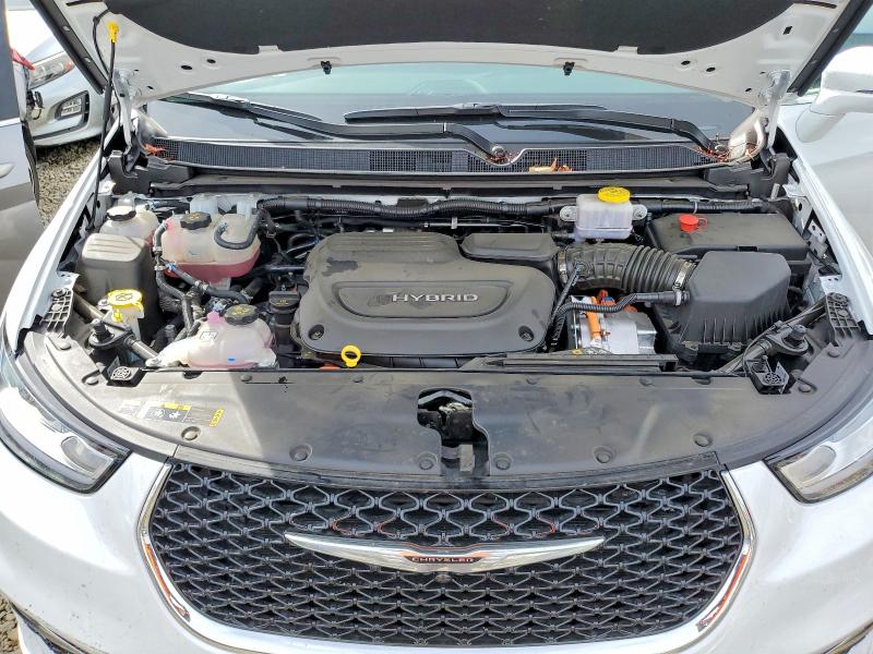 Photo 12 from auction – 2022 CHRYSLER PACIFICA with VIN 2C4RC1L70NR212536