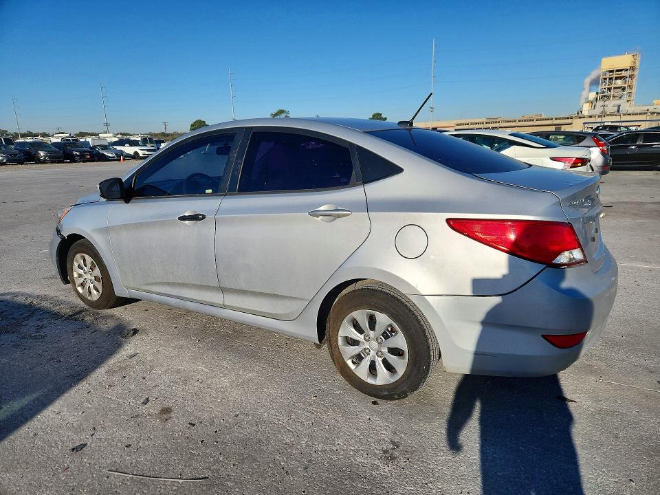 Zdjęcie 2 z aukcji – 2016 HYUNDAI ACCENT z VIN KMHCT4AE0GU028806