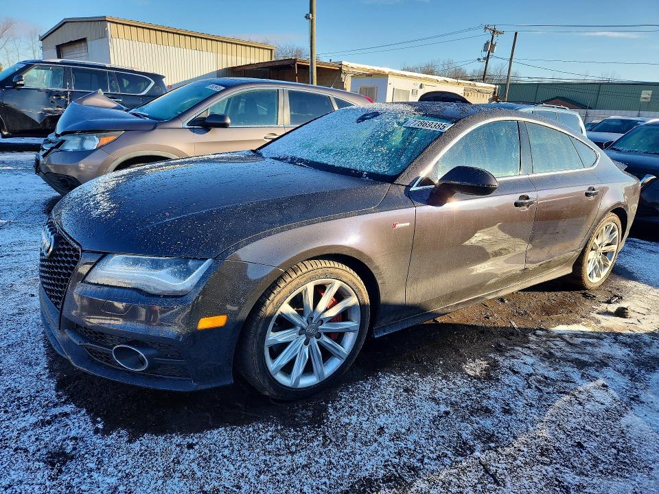 AUDI A7 2014 with VIN WAU2GAFC8EN013985 - Photo from auction