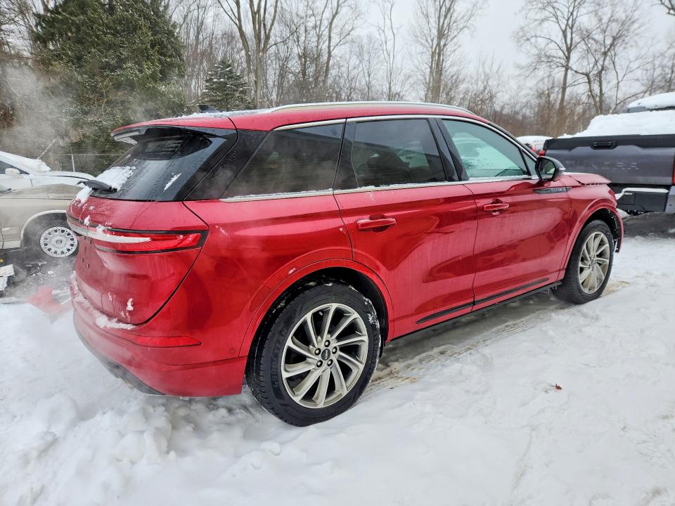 Photo 3 from auction – 2022 LINCOLN CORSAIR GR with VIN 5LMTJ5DZ0NUL03563