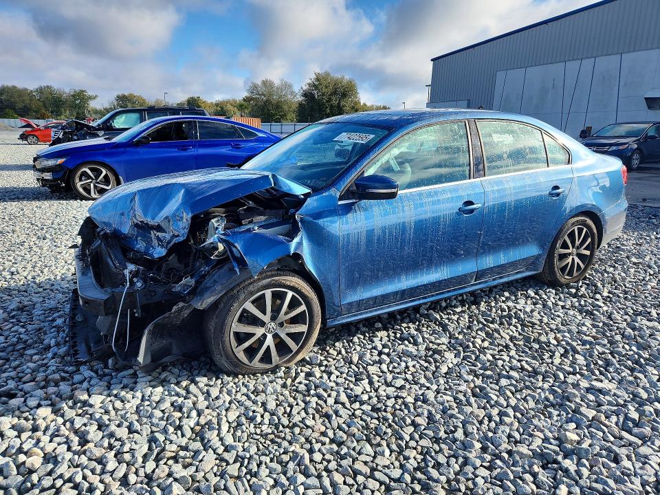 VOLKSWAGEN JETTA 2017 with VIN 3VWDB7AJ0HM386453 - Photo from auction