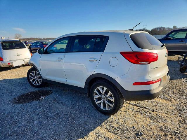 Photo 2 from auction – 2015 KIA SPORTAGE with VIN KNDPB3AC2F7738336