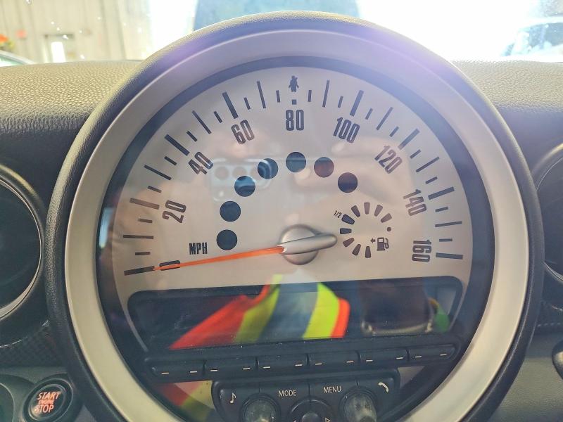 Photo 9 from auction – 2012 MINI COOPER with VIN WMWSV3C56CTY28623