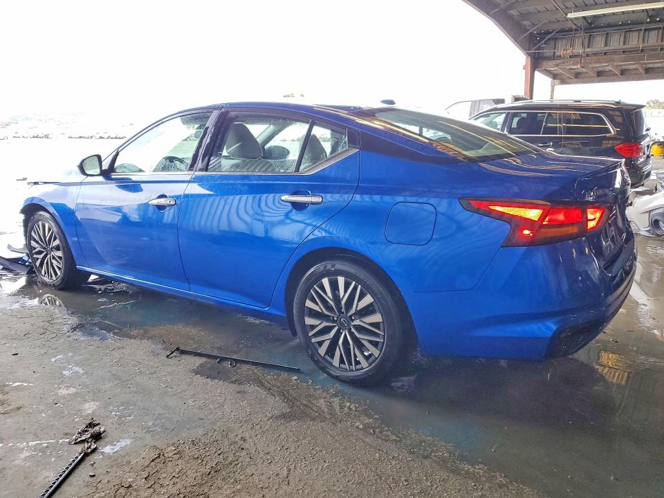 Photo 2 from auction – 2025 NISSAN ALTIMA with VIN 1N4BL4DV0SN309220