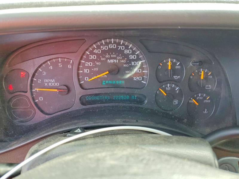 Photo 9 from auction – 2005 CHEVROLET SUBURBAN K with VIN 3GNFK16Z95G212213