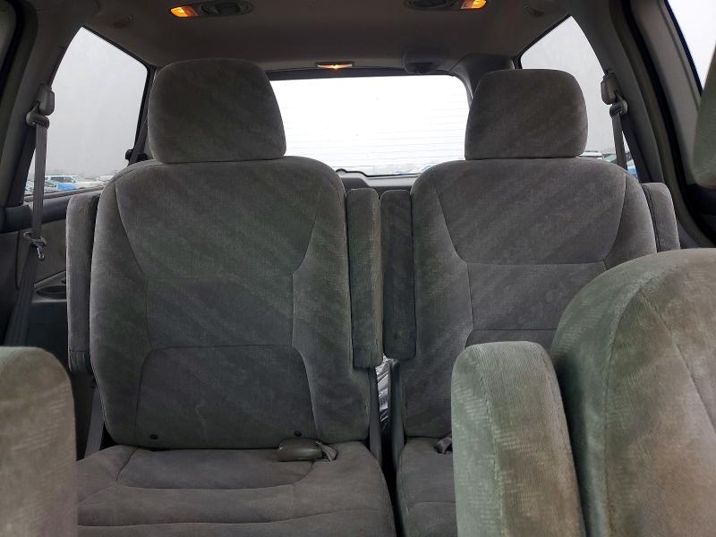 Photo 10 from auction – 2004 HONDA ODYSSEY EX with VIN 5FNRL18874B149334