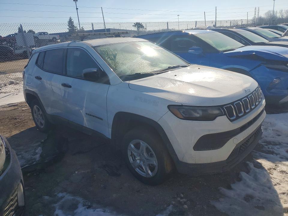 Photo 4 from auction – 2022 JEEP COMPASS SP with VIN 3C4NJDAB4NT205986