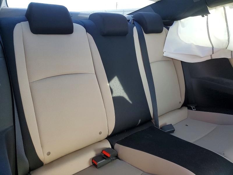 Photo 10 from auction – 2018 HONDA CIVIC with VIN 2HGFC3B38JH356849