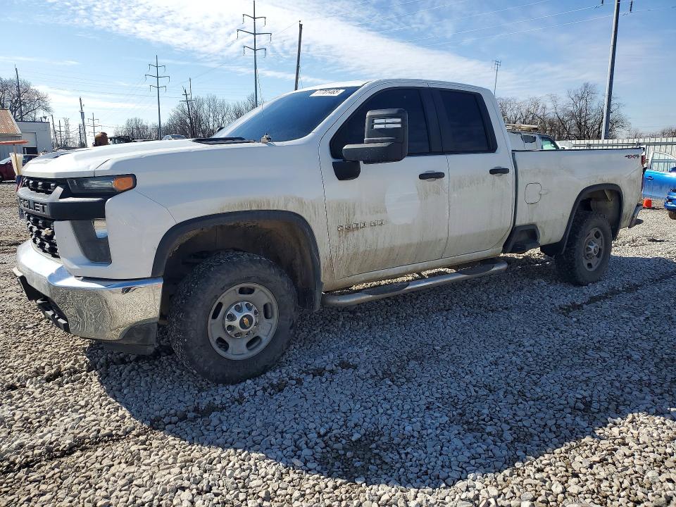 CHEVROLET SILVERADO 2021 with VIN 1GC2YLE71MF175160 - Photo from auction