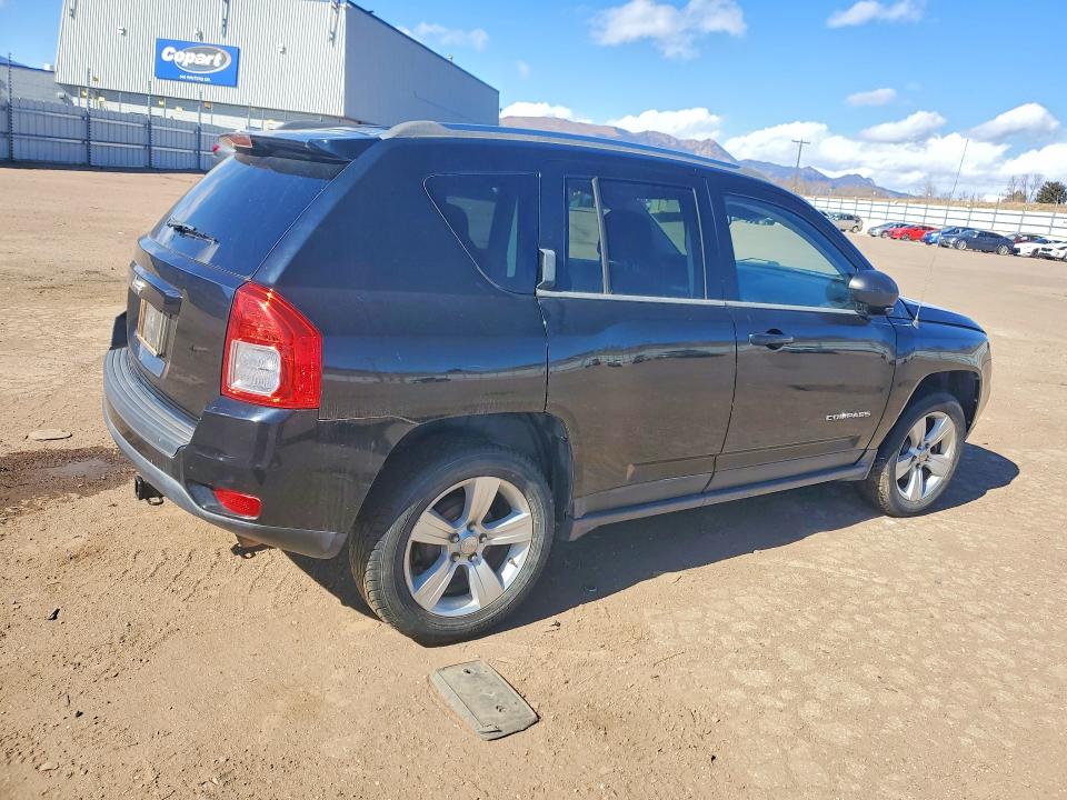 Photo 3 from auction – 2012 JEEP COMPASS with VIN 1C4NJCBB1CD622901