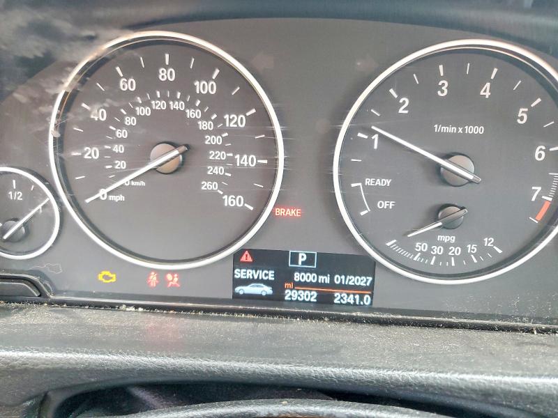 Photo 9 from auction – 2015 BMW 328 with VIN WBA3B5C58FF960715