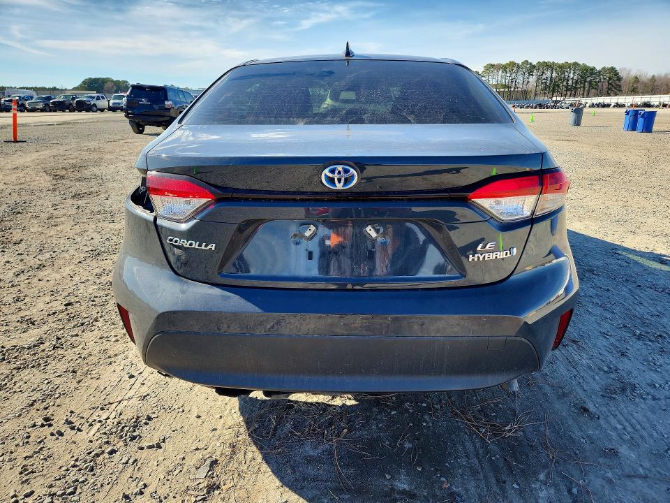 Photo 6 from auction – 2024 TOYOTA COROLLA with VIN JTDBCMFE5R3041682