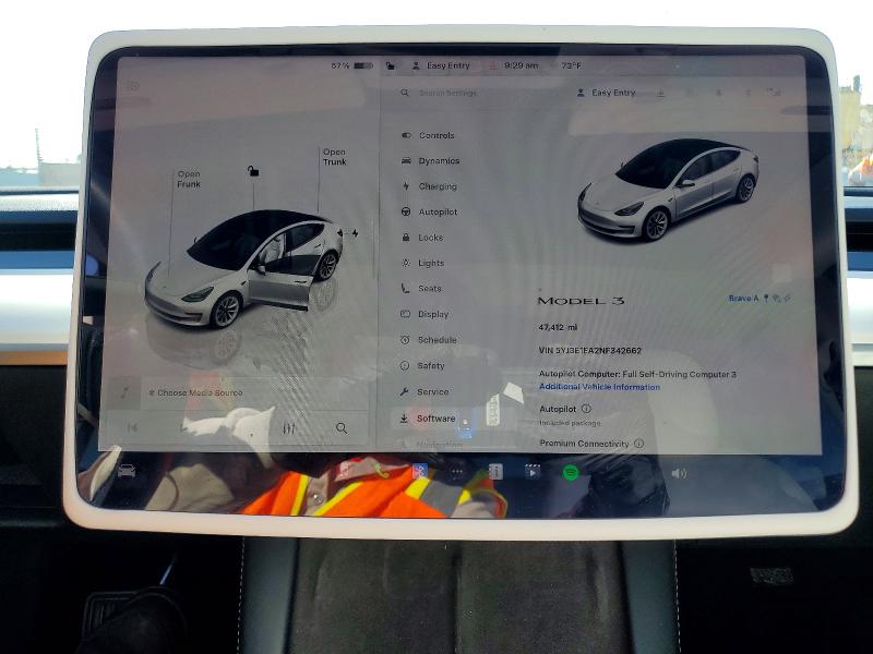 Photo 9 from auction – 2022 TESLA MODEL 3 with VIN 5YJ3E1EA2NF342662